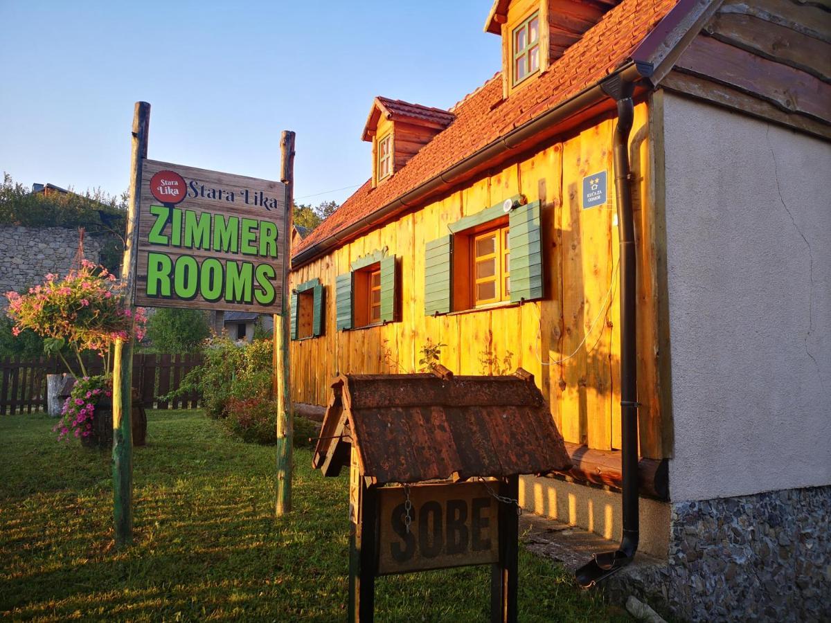 Ferienwohnung Ivona - Kuca Za Odmor Perusic - Stara Lika Exterior foto